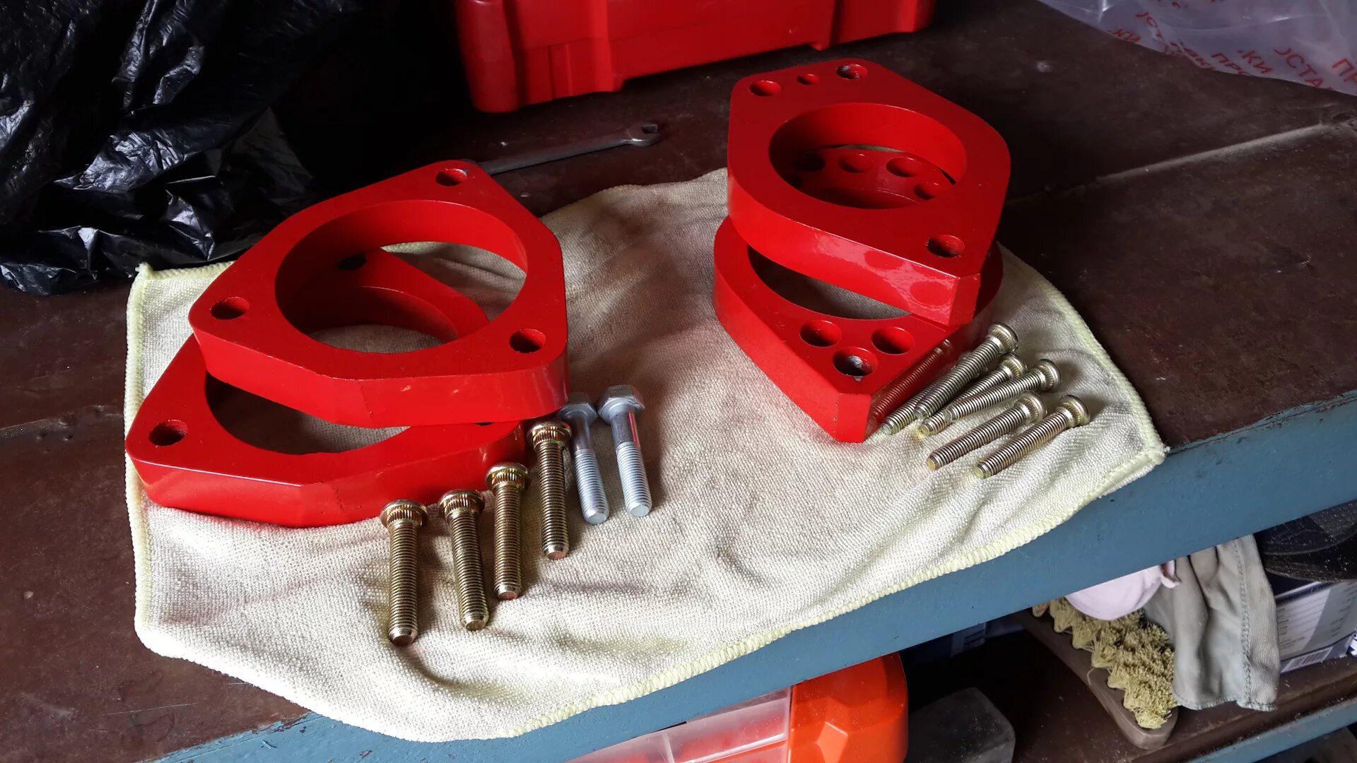 Филдер проставки. Проставка филдер 144. Алюминиевые проставки филдер 164. Филдер проставки. Проставки для увеличения клиренса лансер 10.