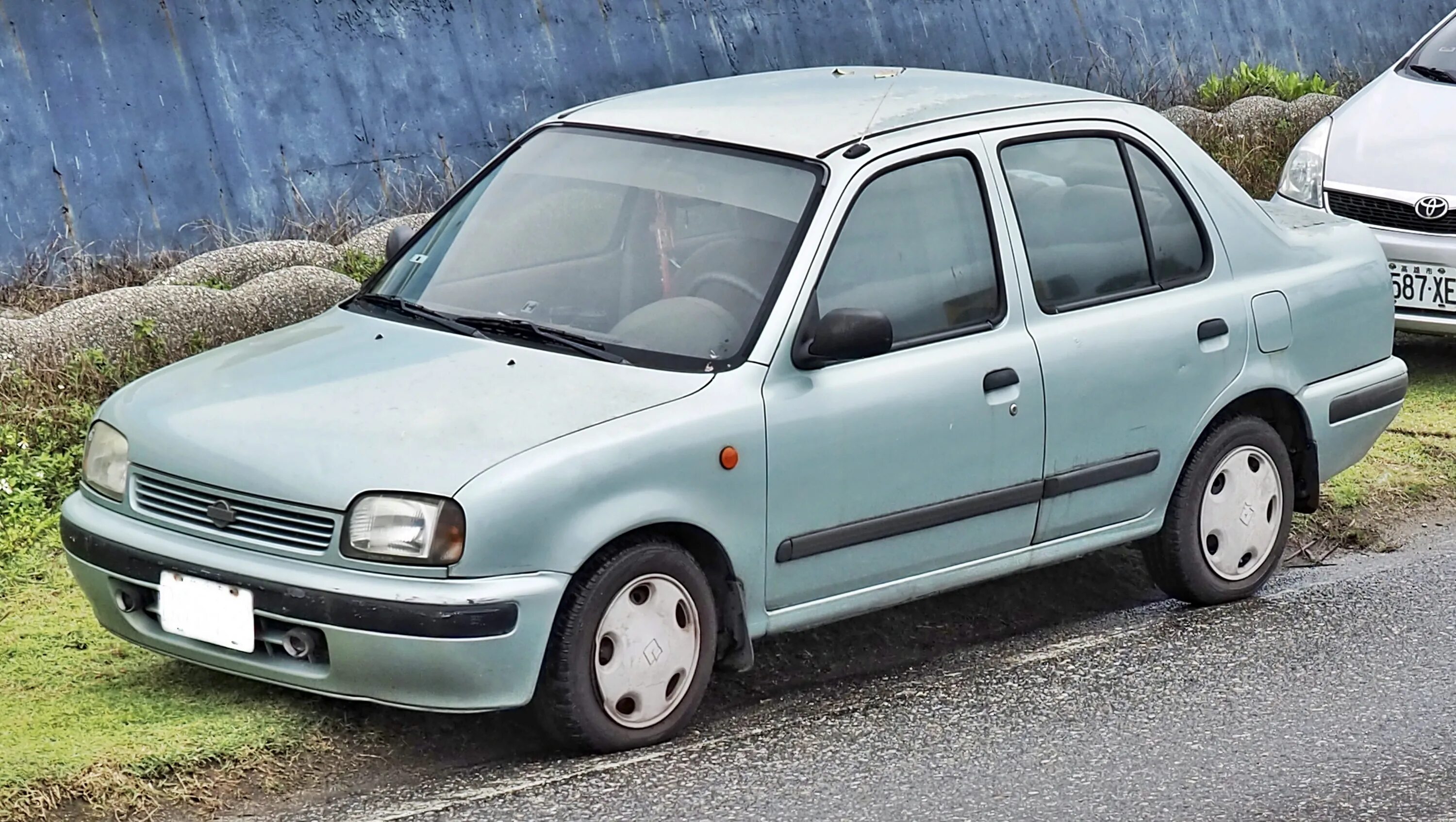 Ниссан английской сборки. Nissan March 1992. Nissan March 1980. 1992 Ниссан Марч k11. Nissan March 1987.