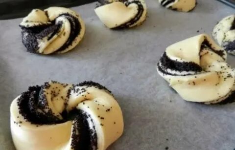 Приготовить булочки с маком из дрожжевого
