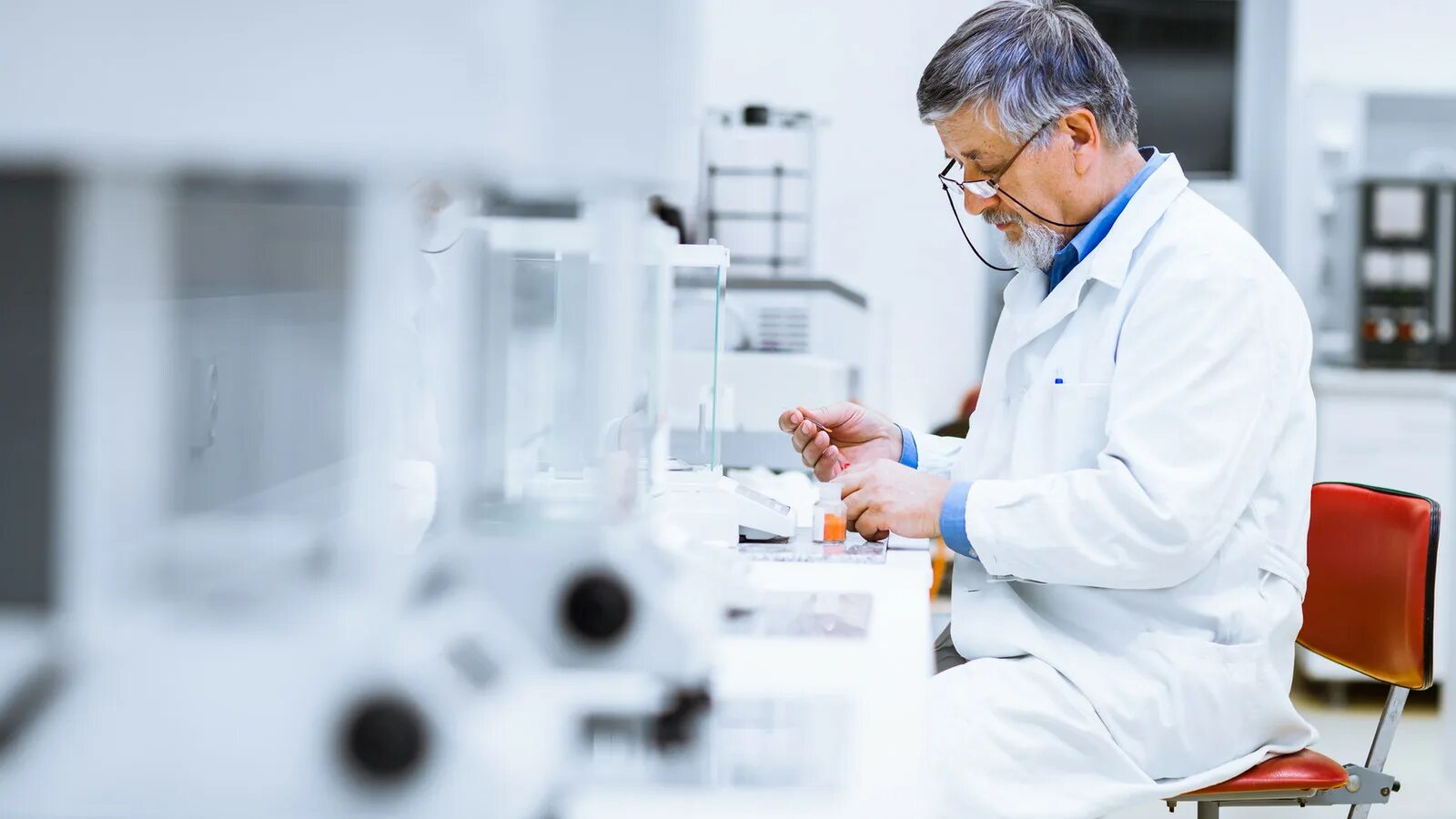 Медицина это наука. Исследования ученых. Ученые научный подход. Лаборатория фон. Лаборатория исследования.