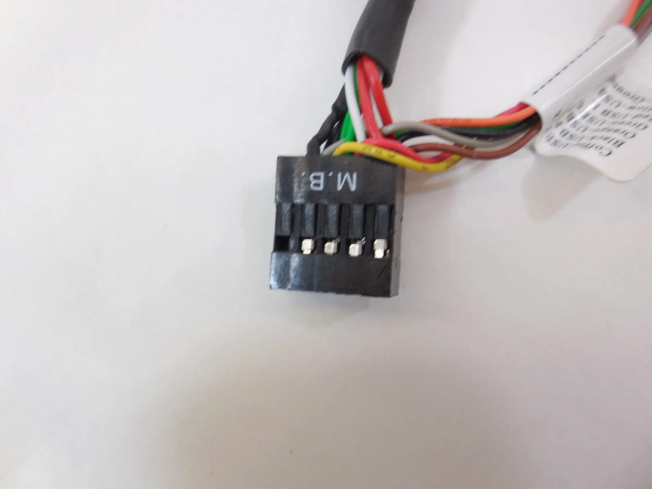 Как подключить юсб провода к материнской плате. Схема подключения usb проводов к материнской плате. Усб 2 разъем на материнке. Подключение юсб к материнской плате схема. 0 к материнской плате.