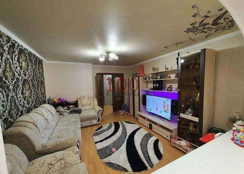 Апартаменты центр ялте улица ярошенко 7. Проспект победы 27 кисловодск квартиры. Апартаменты в кисловодске. Декабристов 37 кисловодск. Квартиры вторичные кисловодск.