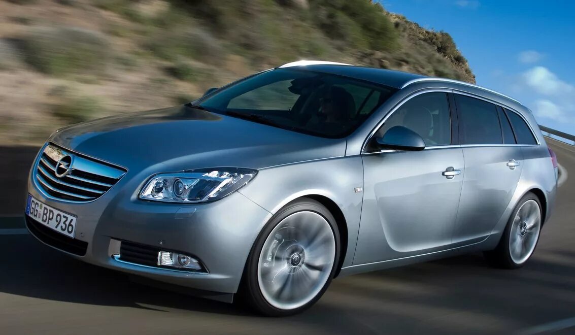 Opel insignia 2. 0 турбо. Опель инсигния 2. 0 турбо дизель. 0 турбо бензин.