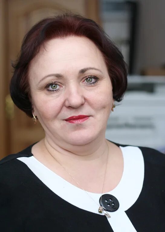 Директор 49 лицея калининград. Директор лицея калининград. 49 лицей калининград. Директор лицея калининград. Директор 49 лицея калининград.
