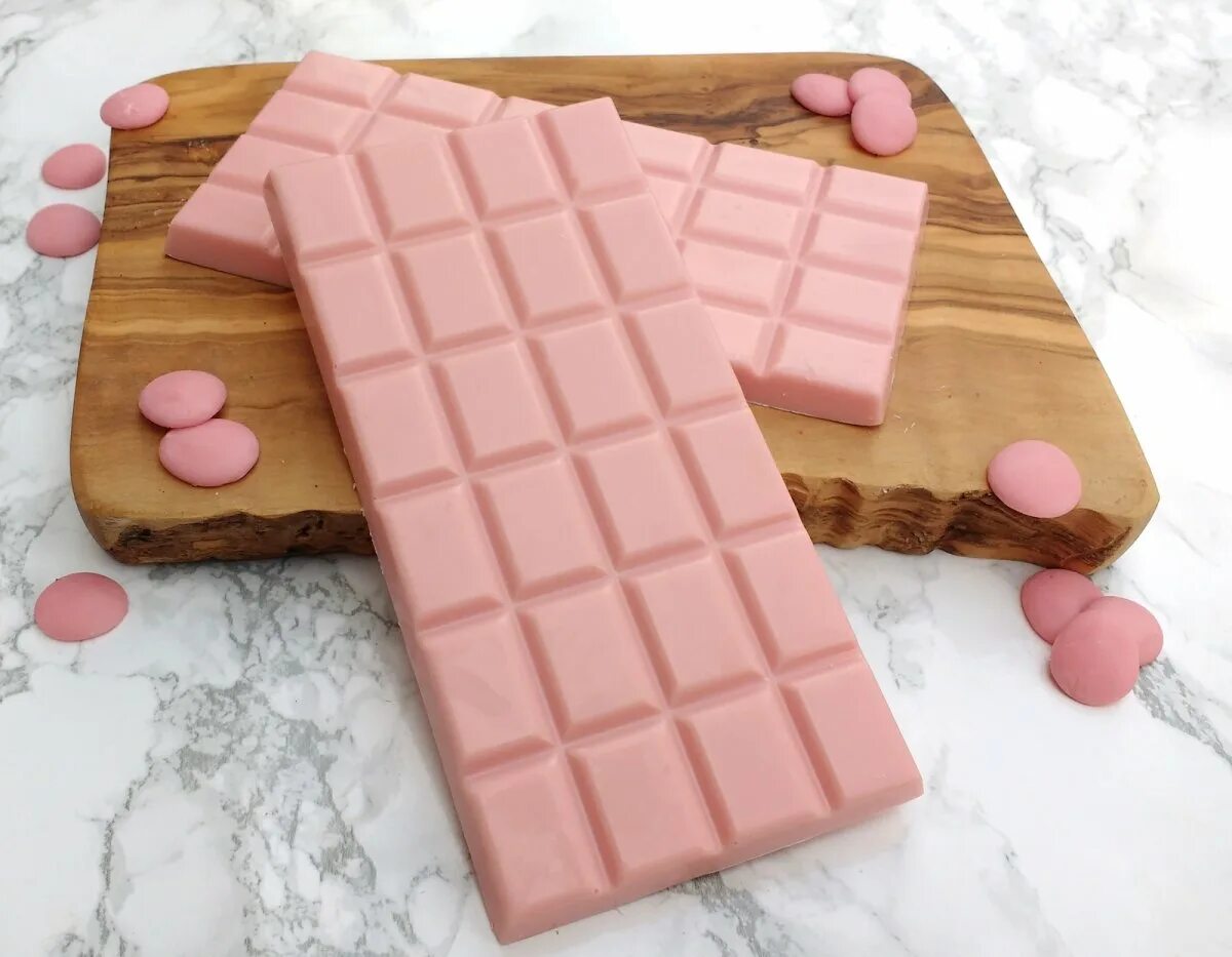 Шоколад в брикетах. Белый шоколад в 90. Шоколад победа белый 100г. Белый шоколад вкус. Альпен гольд белый с кокосом и миндалем.