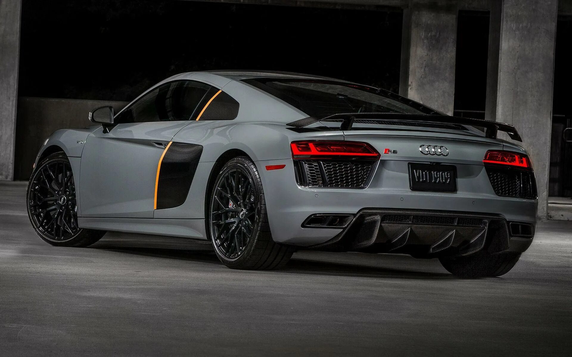 G v 10. Audi r8 v10 Plus. Audi r8 Coupe 2017. 2016 Audi r8 v10 Plus. Audi r8 Limited Edition.