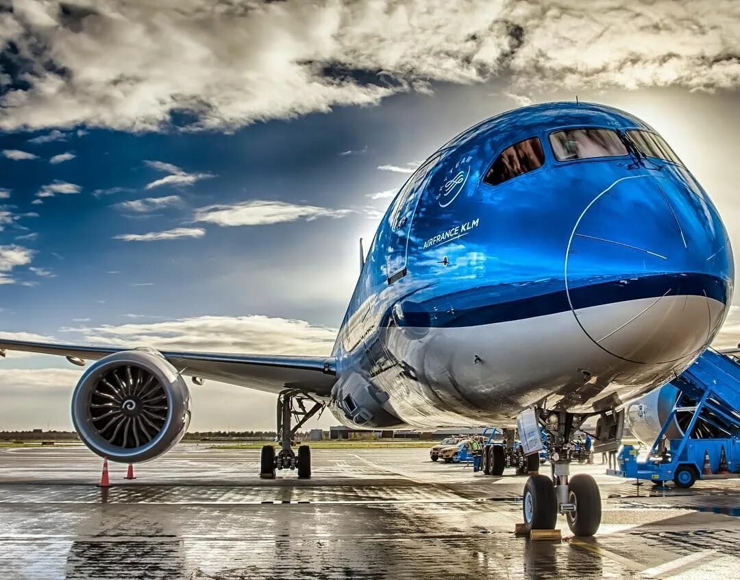 Боинг 787. Самолет american airlines. Боинг 747-8. Боинг 777 300 er аэрофлот. Боинг 737.