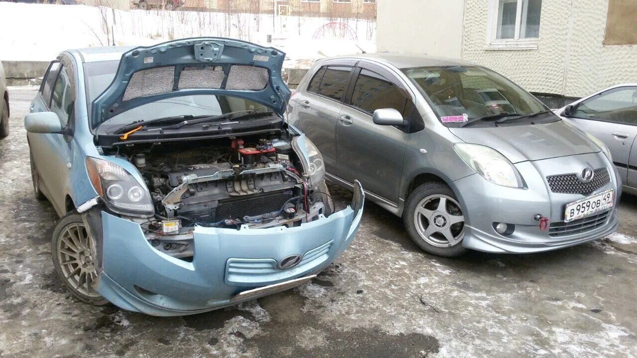 CARLOT.RU - продажа Крепление бампера Toyota Vitz 52536-52050, левое переднее , 