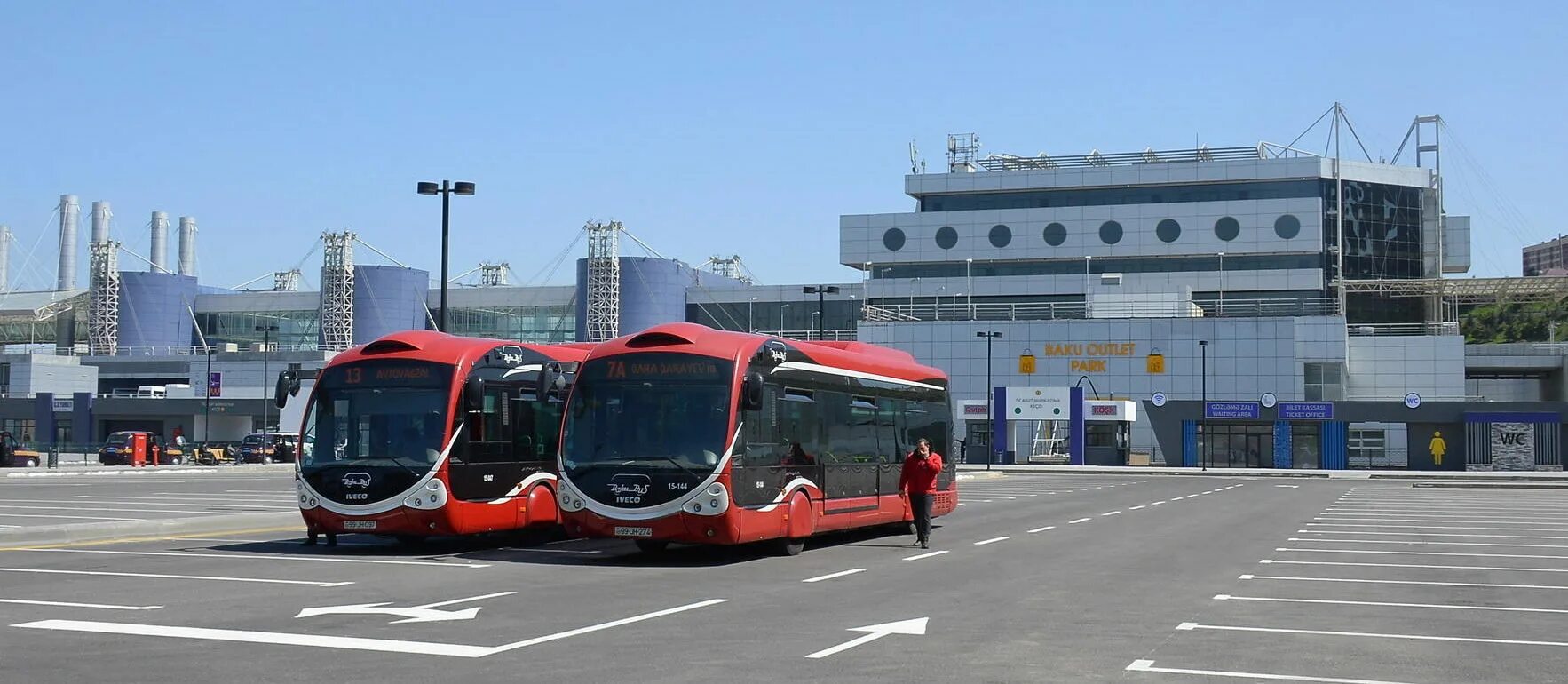 Бакинский Международный автовокзал. Баку Азербайджан автовокзал. Автобусная станция Баку. Автовокзал Шеки Баку. В баку без пересадок