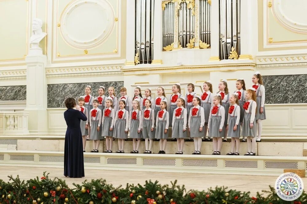 во сколько заканчивается хор в школе искусств в курчатове. хор капельки. хор капельки. хор капельки. хор капель ирина викторовна.