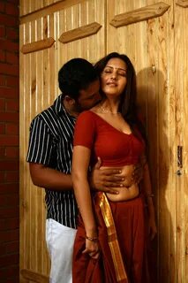 Shanthi Hot Gallery 