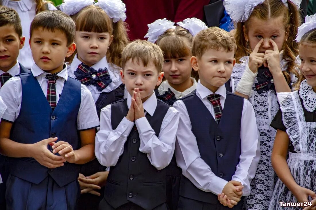 Фото 5 класс. Директор школы 85 Тайшет. Школа 5 Тайшет. Город Тайшет пятая школа. Школа 85 Тайшет регриация.