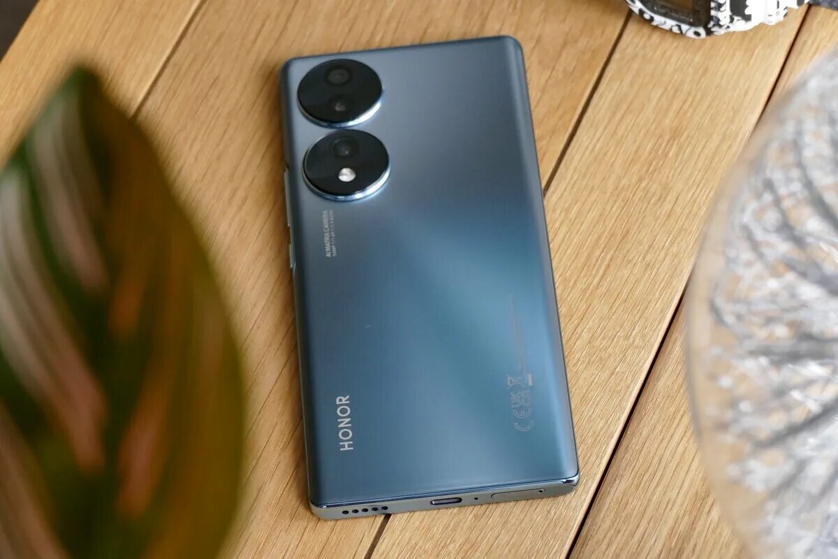 Обзор на телефон honor. Хонор 70. хонор 1. honor 12. honor 70 gold.