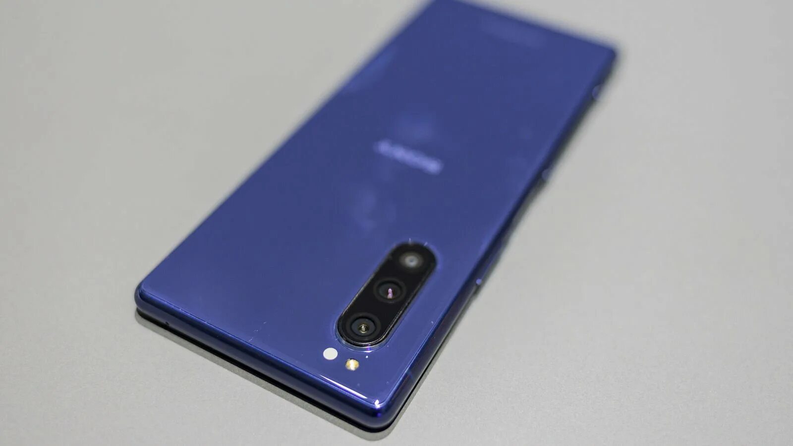 Sony Xperia 5 синий. Xperia 10 II Dual Blue. Sony j9210 Xperia 5 Blue. Sony Xperia 1 серый синий. Sony xperia 5 4pda