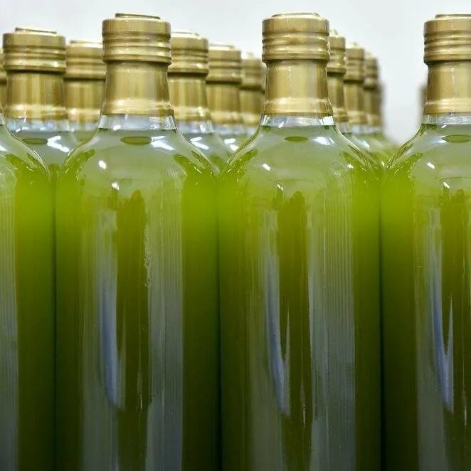 Extra Virgin Olive Oil. Оливковое масло. Оливковое масло Virgin. Зеленое оливковое масло.