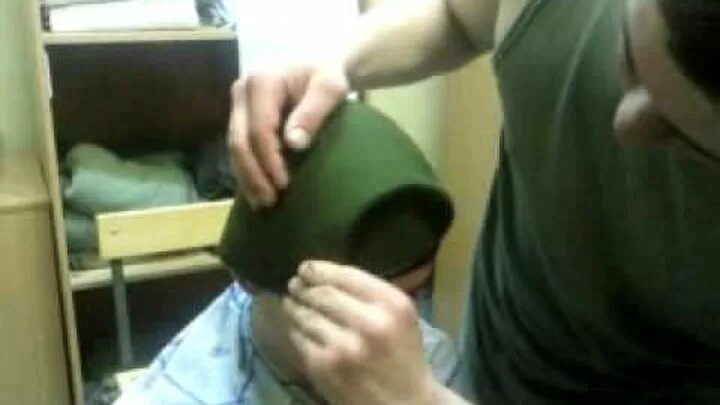 Как правильно отбить берет видео. Отбивка берета. штурмовая отбивка берета. шовный берет отбивка. отбитие берета правильное.