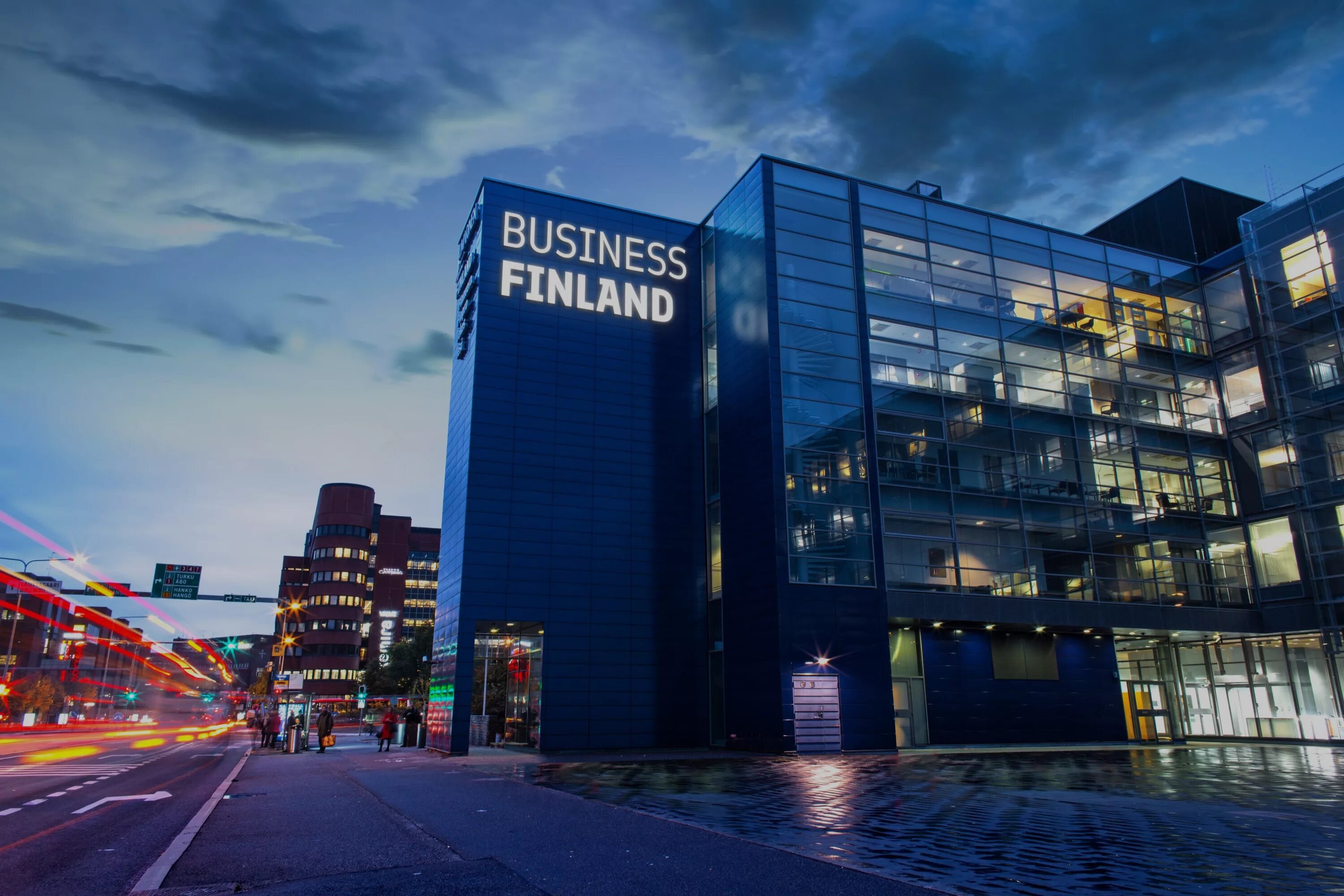 Finnish companies. Finnish companies. Продукты из финляндии. Бумажная фабрика нокиа в финляндии. Инновации финляндии.