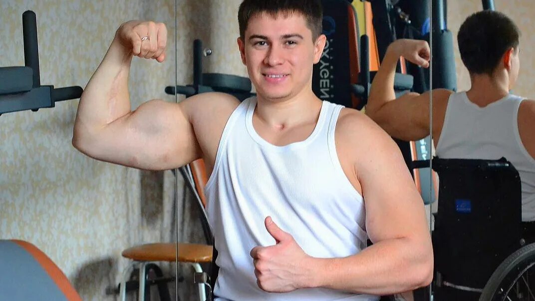 Рустем набиев. Рустем набиев. Набиев без ног. Рустем набиев. Рустем набиев.