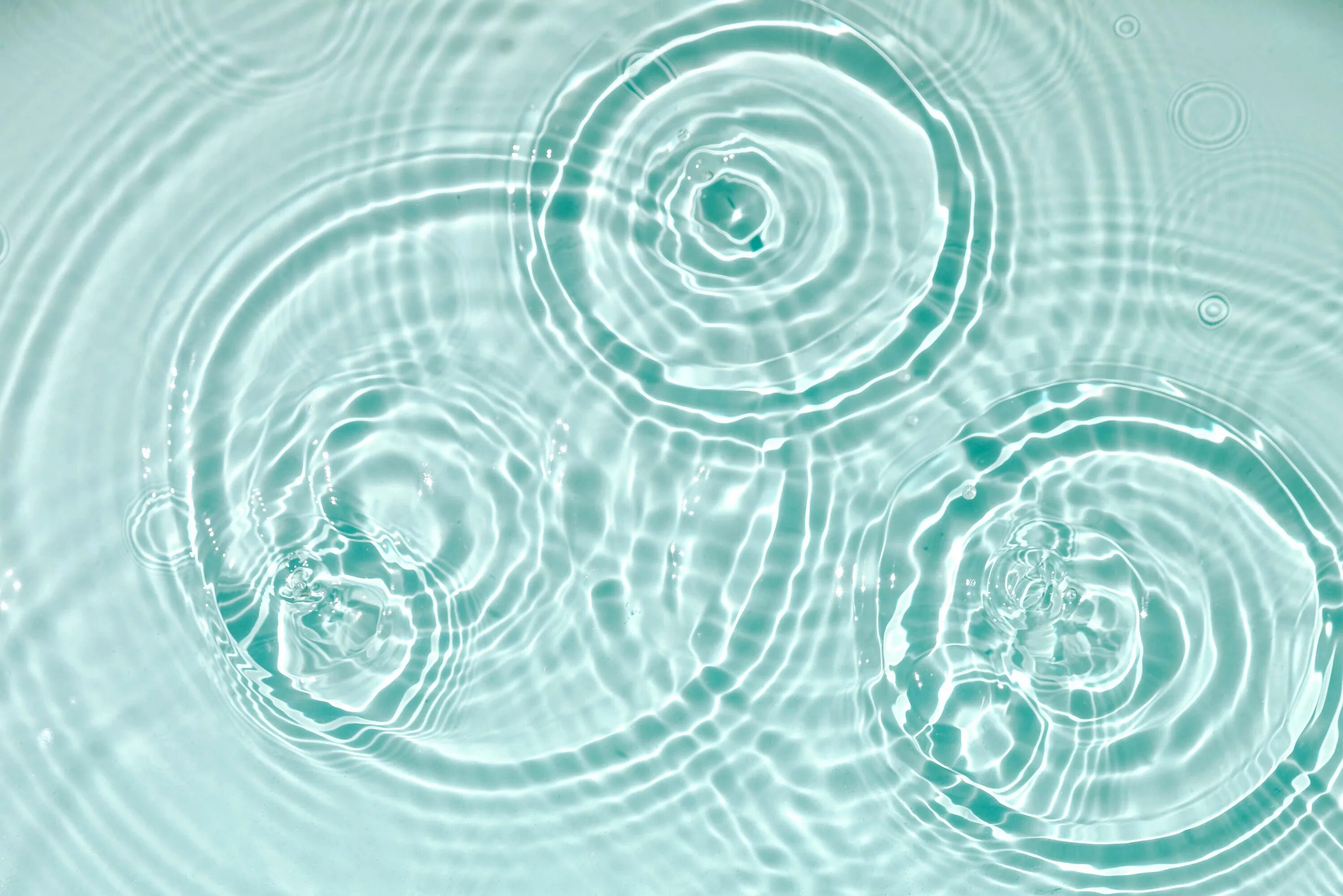 Ripples episode. Голубая жидкость кремний. water ripples top view. fluoride in water. blue mint.
