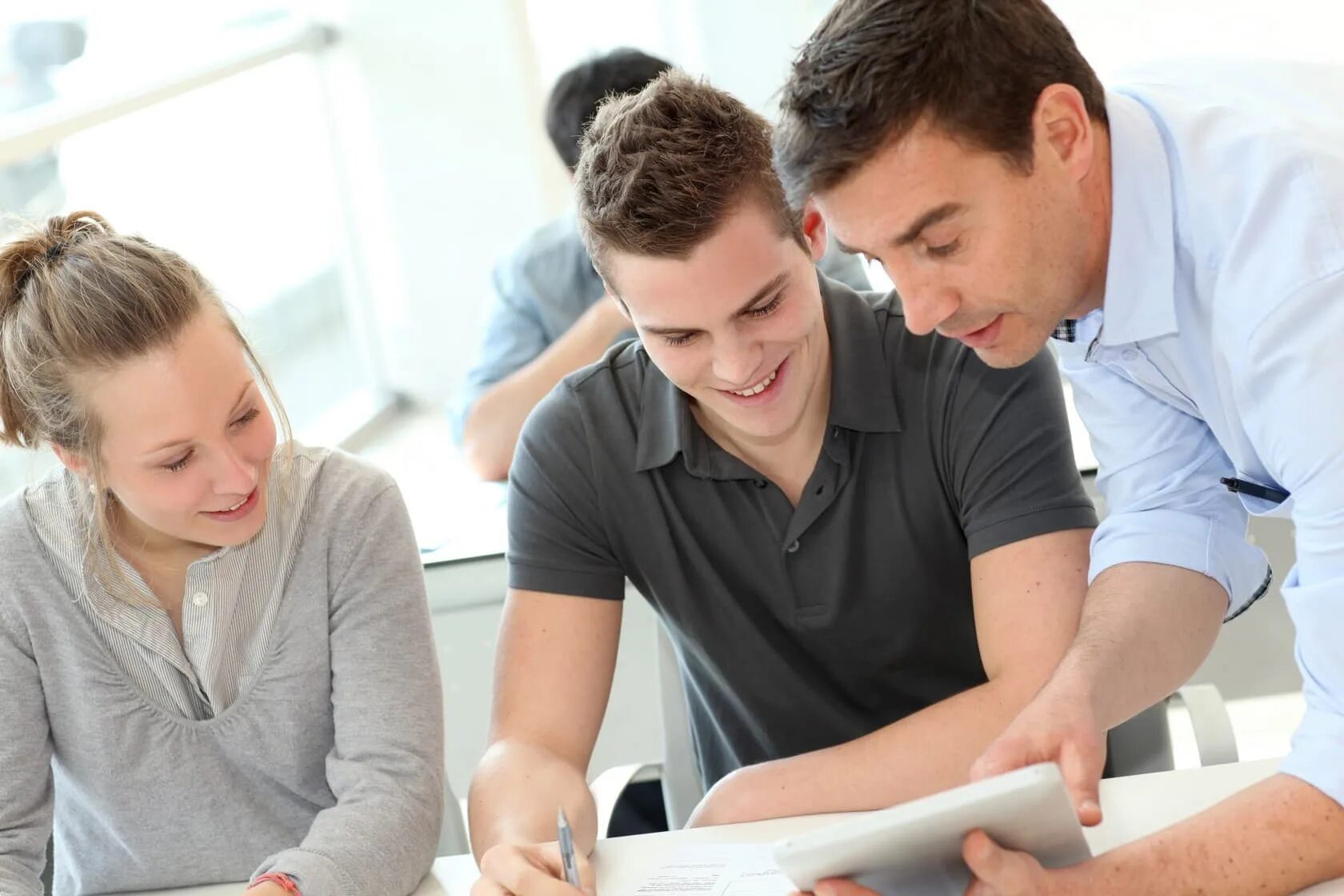 Общение преподавателя со студентами