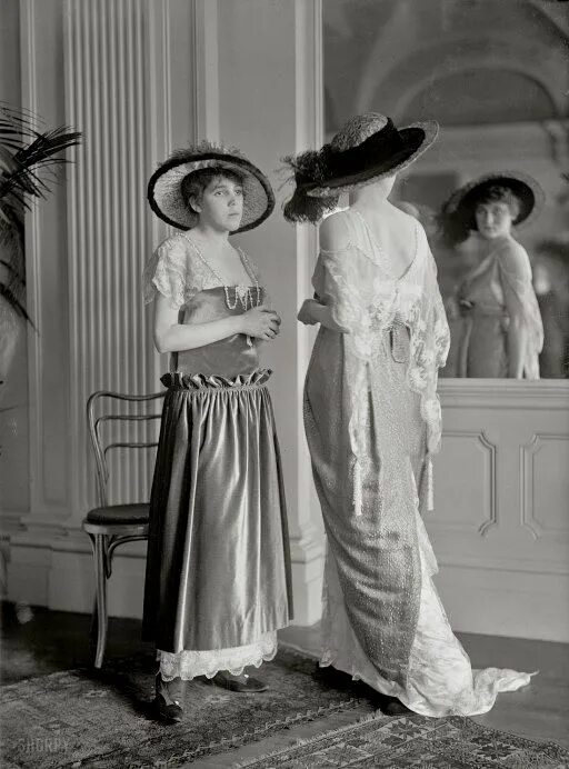 Pin by Randall Simons on DRESSER Fashion, 1920s fashion, Vintage outfits