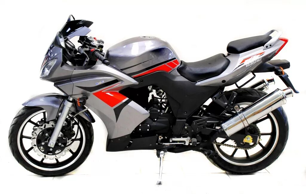 Мотоциклы 250 кубов купить новый. Yamaha Golden Eagle 300. Мотоцикл Replica Yamaha Golden Eagle 300см3. Golden Eagle мотоцикл 300 кубов. Мотоцикл Cronus Sport 250.