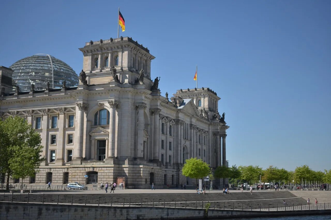 Парламент в рейхстаге 9