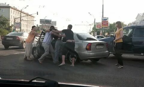 Разборки на улице