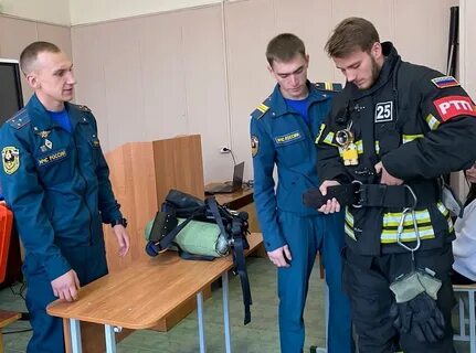 Мчс спасателей гражданских