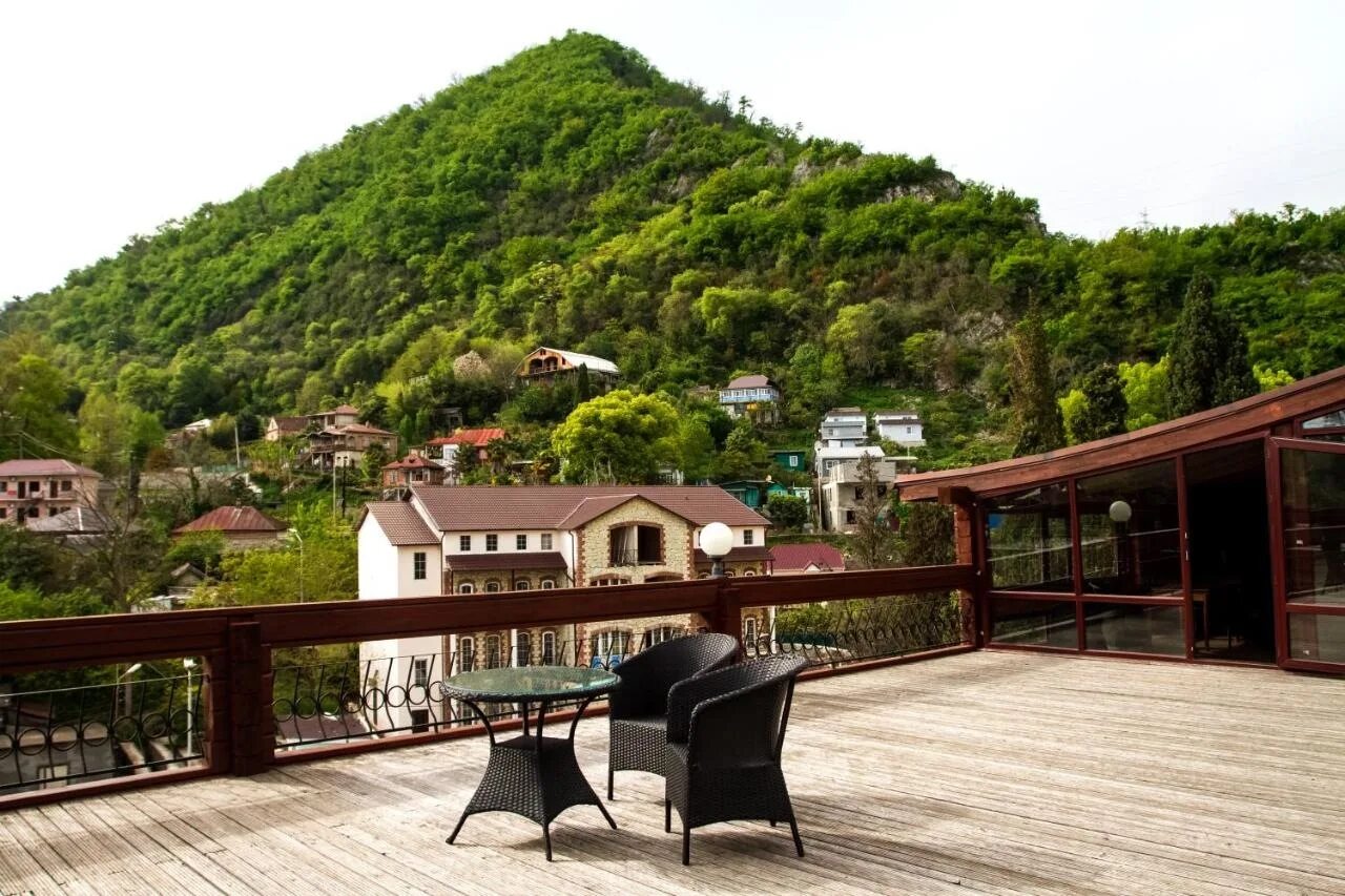 Отель грифон новый афон. Отель грифон новый афон. Грифон 3 абхазия. Абхазия новый афон отель грифон 3*. Гриффон отель новый афон абхазия.