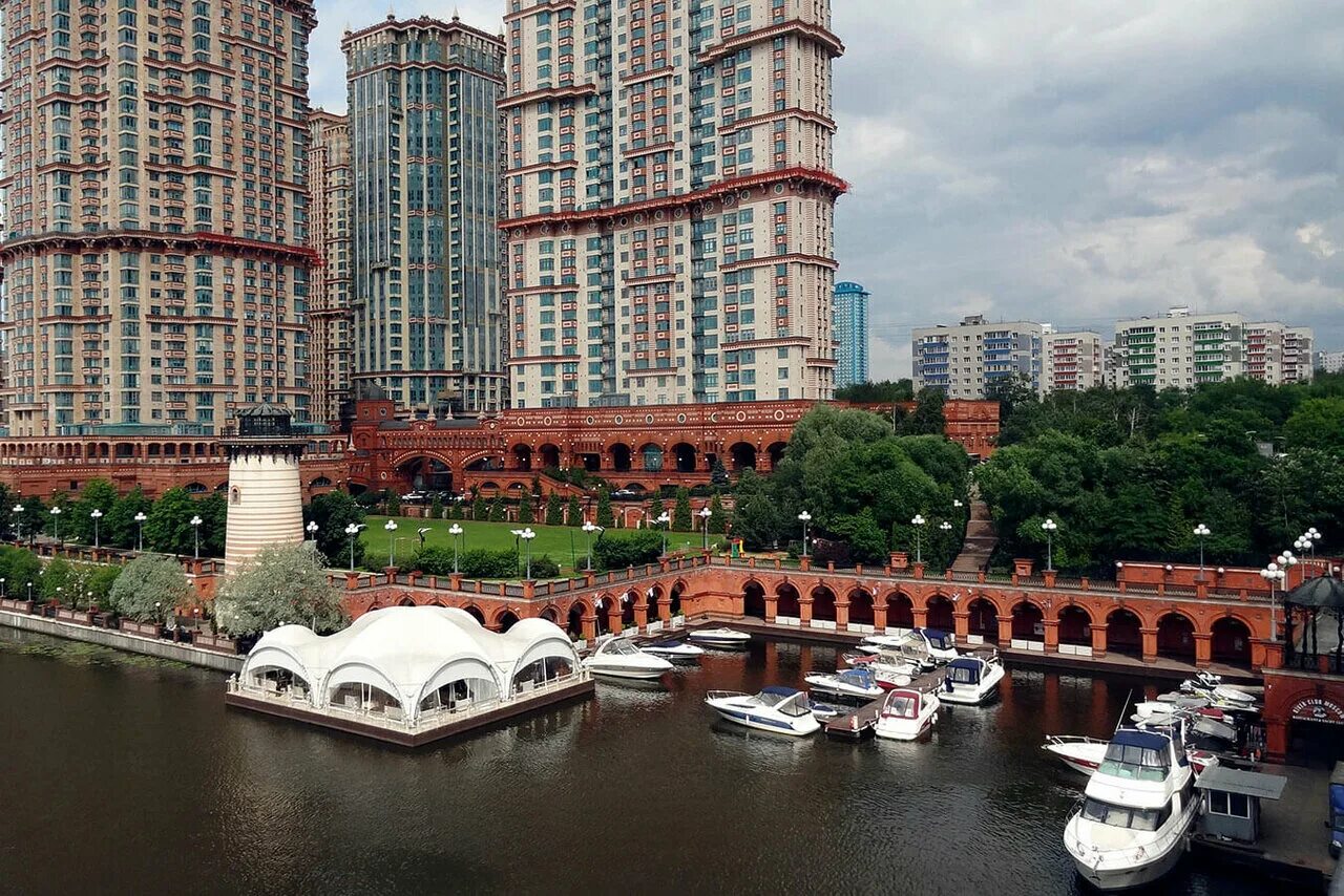 комплекс река в москве. строгино район москвы. комплекс река в москве. парк реки сетунь. сайт скк речной.