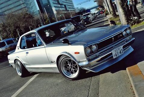 Nissan 10