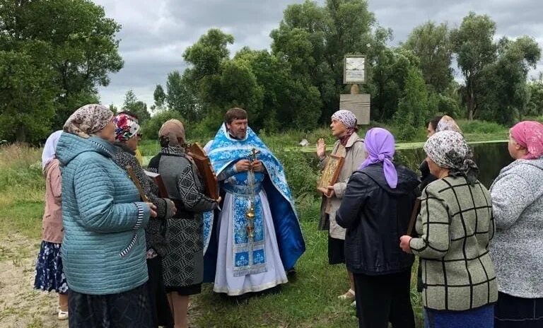 Новая погощь. Снежный десант в селе смоленском. Брянская область село новая погощь. Погода в новой погощи. Погода в новой погощи.