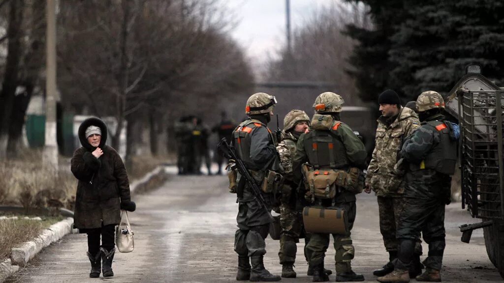 Военное положение. Чрезвычайное положение. Чрезвычайное и военное положение. Военное положение в Росси.