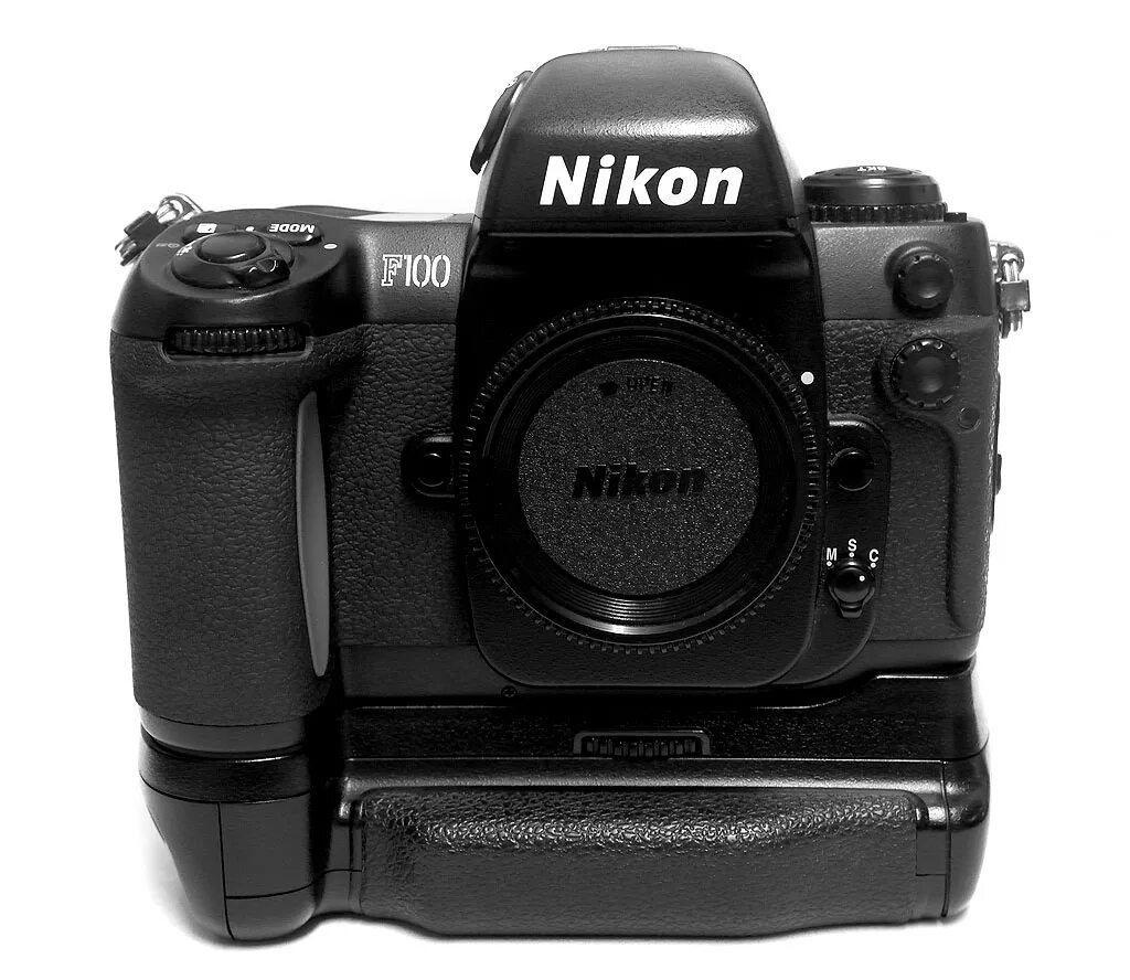 Nikon f 100. Nikon f 100