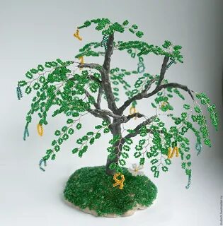 Семейное дерево из бисера