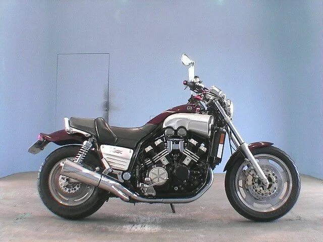 Семпермото мотоциклы. Suzuki volty custom. Семпермото. Семпермото мотоциклы. Длинный японский мотоцикл.