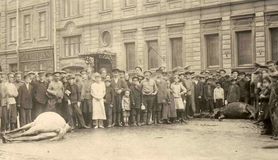 Что стало после революции. Санкт-Петербург 1917. Петербург после революции 1917.