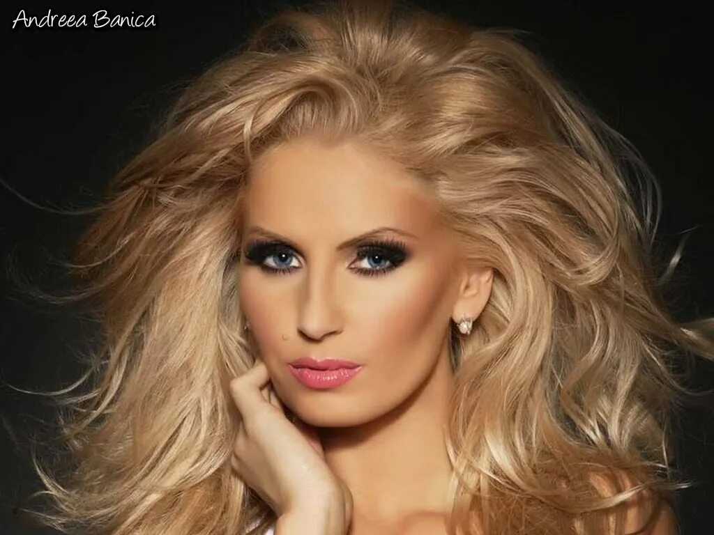 Andreea bănică минус. Андреа бэникэ горячее. Андреа баника. Андреа бэникэ. Андреа баника.