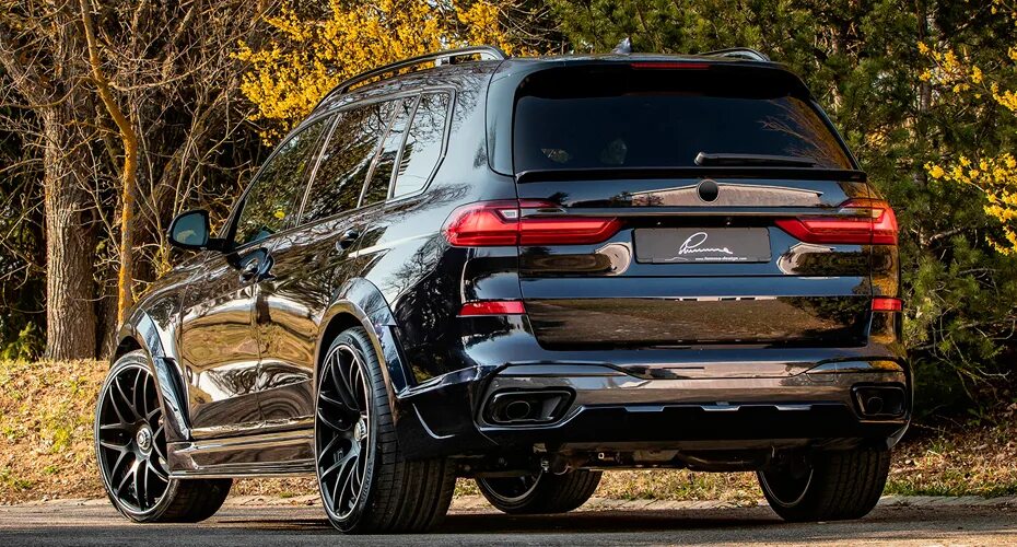 Ф7х тюнинг. BMW x7 Lumma. BMW x7 Lumma CLR. BMW x7 обвес Lumma. BMW x7 Lumma Design.