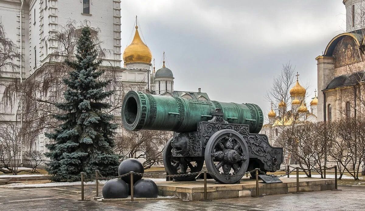 Наталья Возжаева. А наша улочка такая тихая
