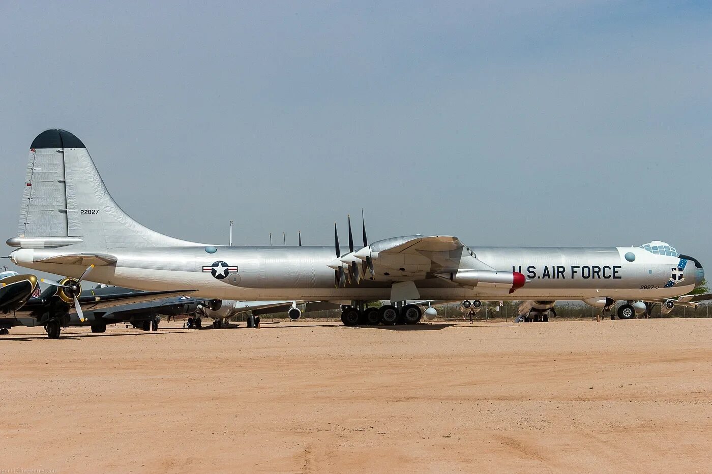 B-36 бомбардировщик. Самолёт Convair b 36. Convair b-36 «Миротворец». Бомбардировщику Convair b-36. Б 36 размеры