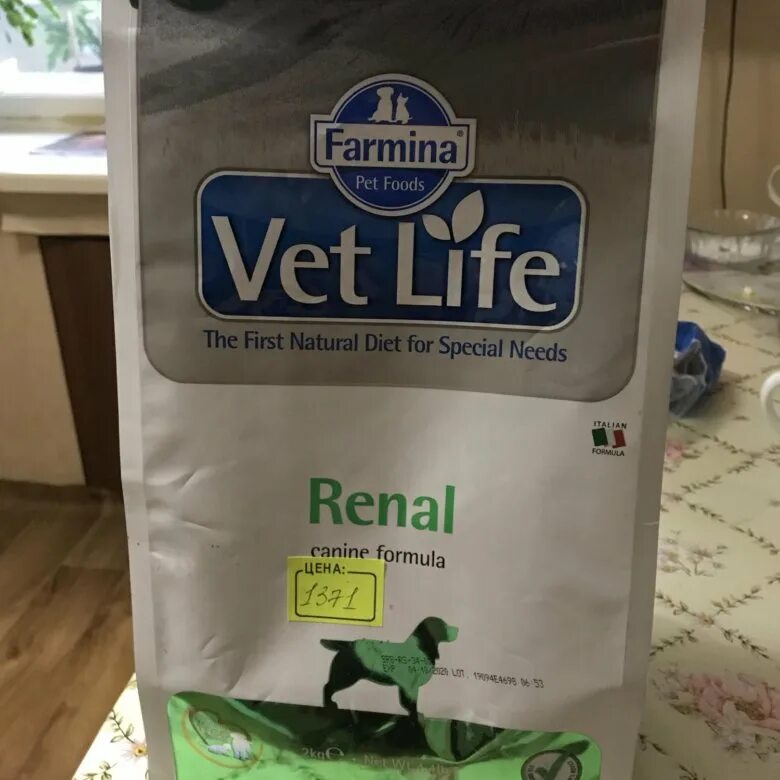 Vet Life корм renal для собак. Vet Life корм для кошек renal. Vet Life renal паучи для кошек. Vet Life renal корм таблица.