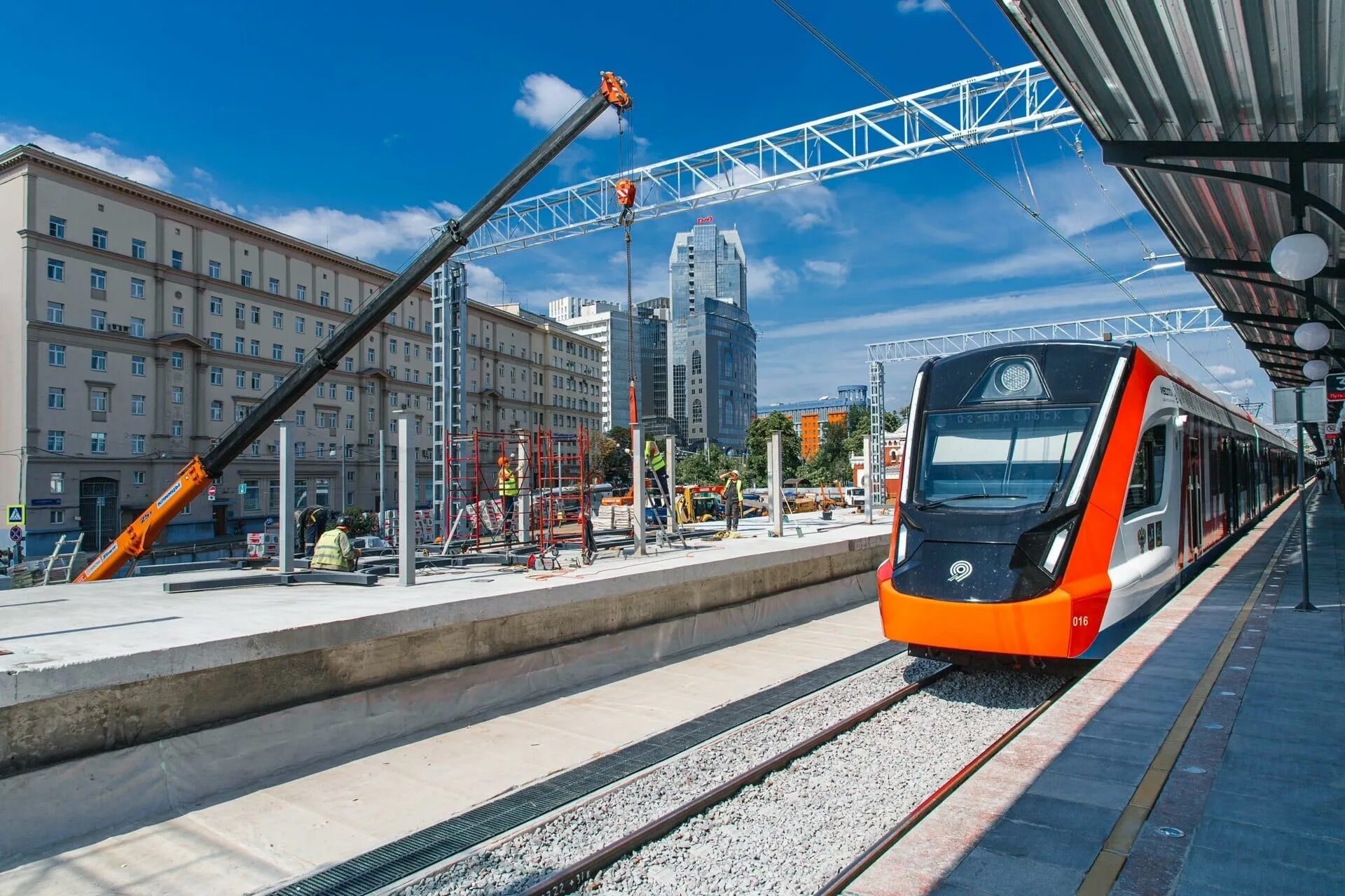 Мцд три вокзала. Мцд три вокзала. Станция ленинградская мцд 2. Станция кутузовская мцд. Площадь трёх вокзалов каланчёвская станция.