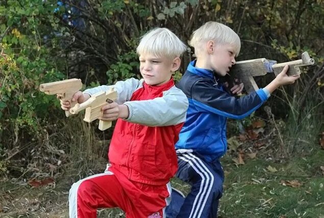 Duke Nukem. Найди 10 отличий Пикабу