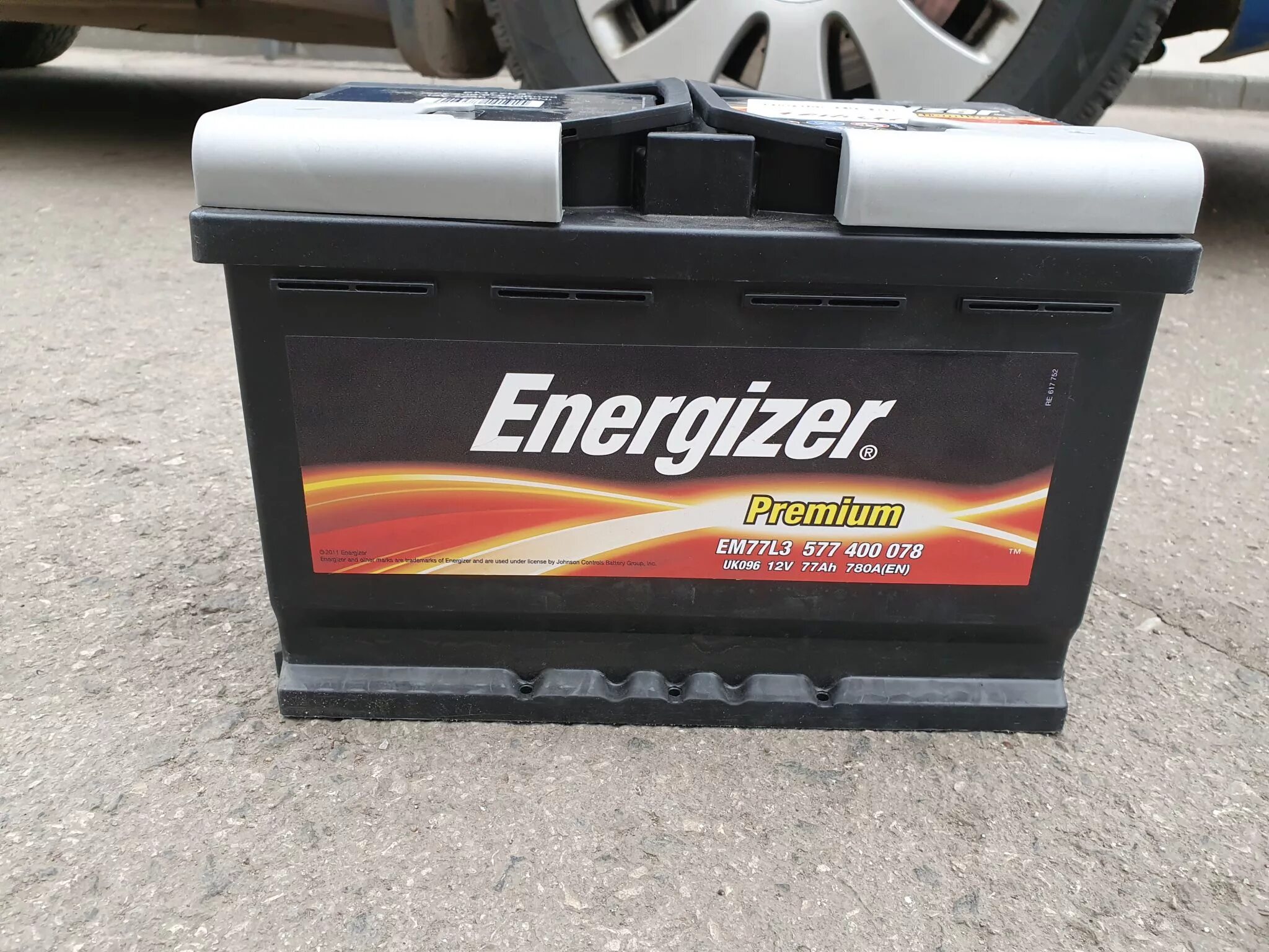 Аккумулятор автомобильный l3. Energizer Premium em77l3. Аккумулятор Energizer 77ah. 577 400 078 L3. Аккумулятор автомобильный Energizer Premium 77ач 780a.