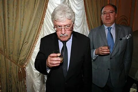 Академик пивоваров