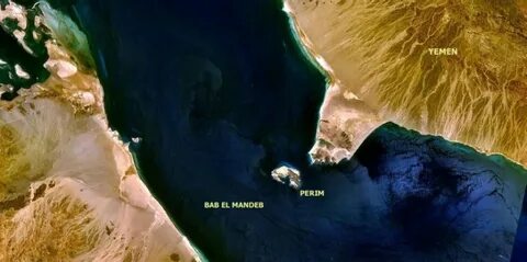 Пролив в красном море название
