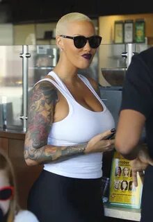 Amber Rose taytla sokakta Foto Galeri, Resimleri - 7.