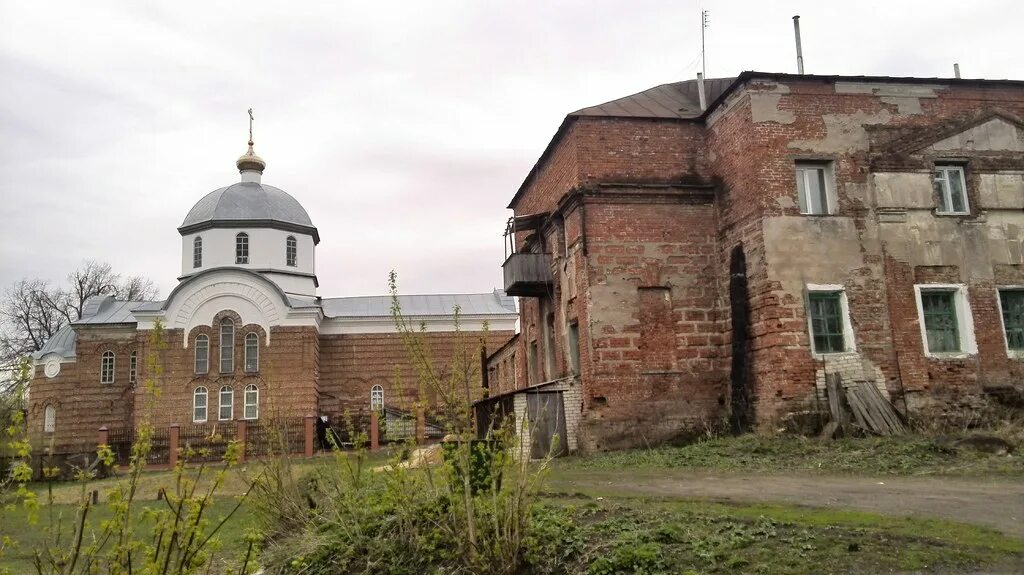 Музей большое Мурашкино Нижегородская область. Большемурашкинский район достопримечательности. Большое Мурашкино Нижний Новгород архитектура. Церковь в Работках Нижегородская область. Погода в б мурашкино